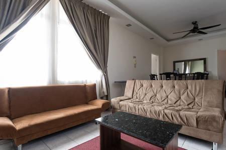 Rusnoor Homestay Bukit Jelutong Shah Alam Luaran gambar